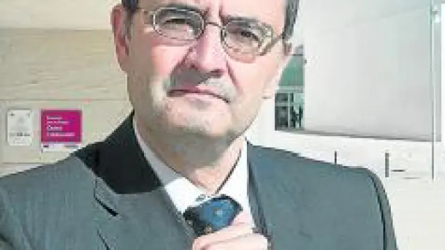 El Rector de la USJ, C. Pérez