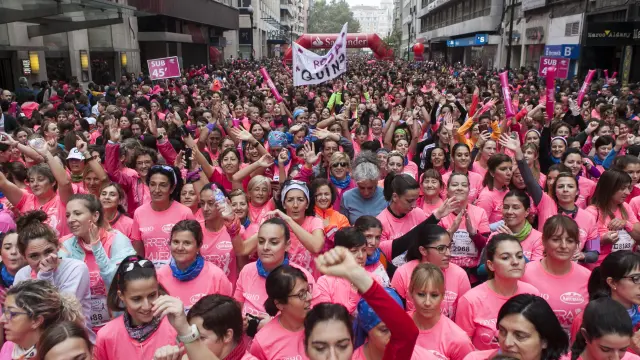 Participantes en la Carrera de la Mujer de Zaragoza.