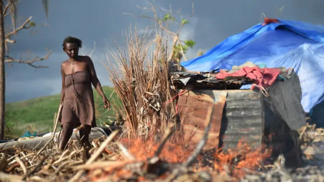 El cólera y la falta de alimentos amenazan a Haití un mes después del huracán Matthew