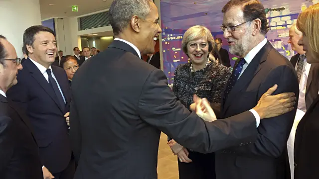 Mariano Rajoy junto a Barack Obama en Berlín