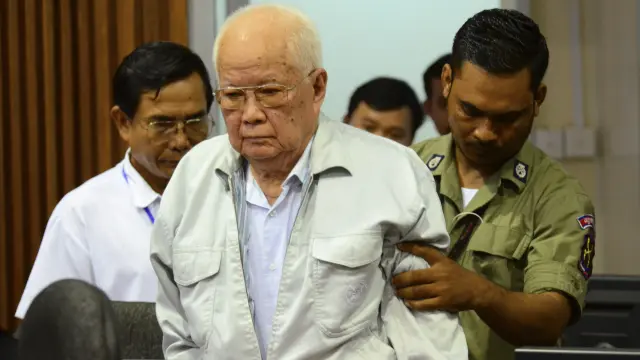 El exjefe de Estado del régimen, Khieu Samphan, de 84 años