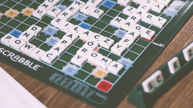 Scrabble, un clásico en juegos de mesa.