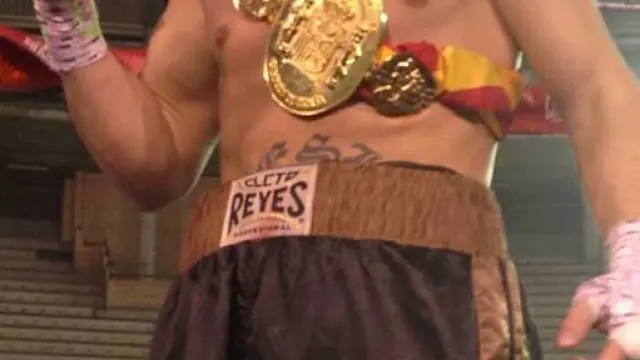 Eloy Iglesias, con su título de campeón de España del peso ligero