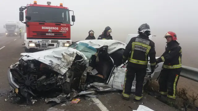 Imagen de archivo de un accidente con dos fallecidos en Belchite.