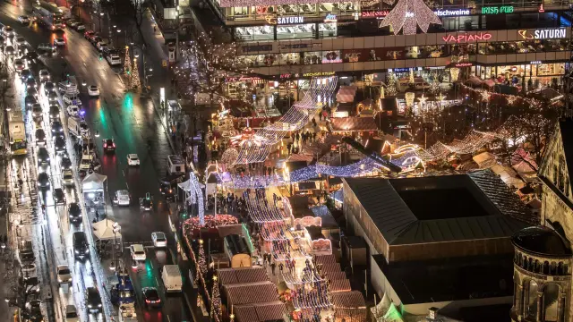 Reapertura del mercadillo navideño que sufrió el ataque terrorista en Berlín.