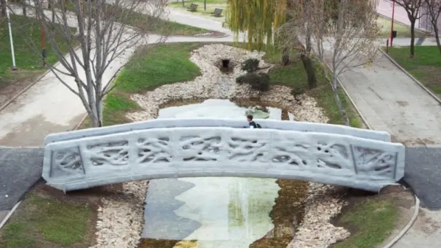 Este puente ha sido impreso en hormigón micro-reforzado