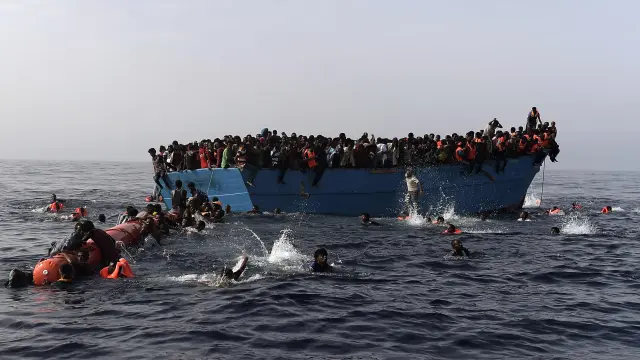 Unas 5.000 personas han fallecido en aguas del Mediterráneo en lo que va de año.