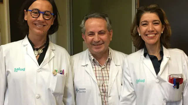 Los doctores Aguilella, Córdoba y Elia, que iniciaron la aplicación del colorante verde de indocianina (ICG).
