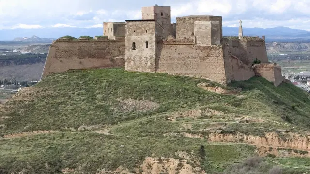 Imagen de archivo del castillo de Monzón.