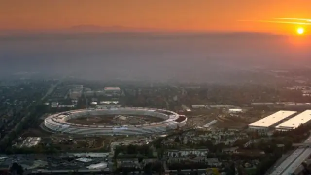 Vista aérea del nuevo campus de Apple.