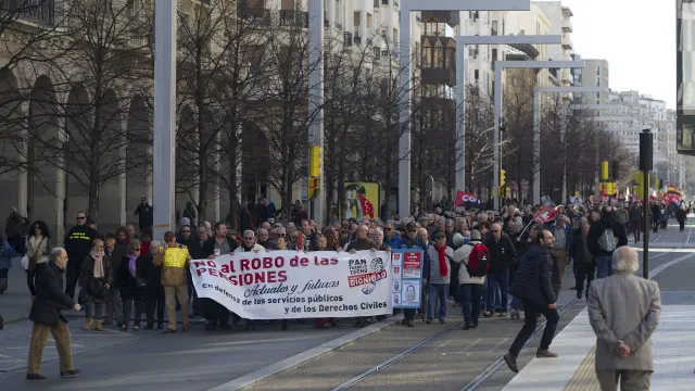 Las Marchas de la Dignidad piden en Zaragoza mejorar las pensiones