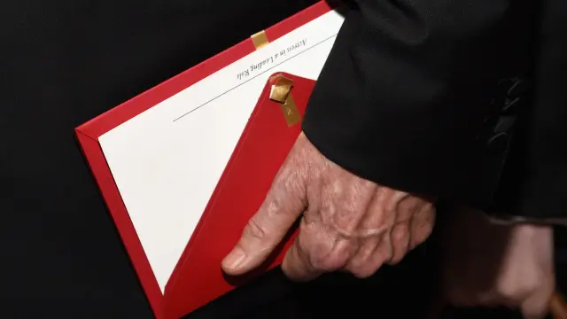 El sobre que portaba Warren Beatty durante el anuncio del premio a Mejor Película.