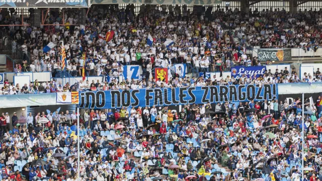 Pancarta en la grada de La Romareda del Zaragoza-Nástic de la pasada temporada.