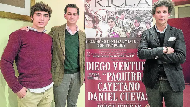 Jorge Isiegas, Ignacio Ríos y Daniel Cuevas, en la presentación del festival mixto de Ricla.