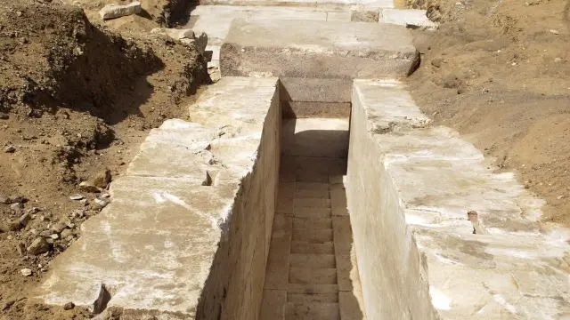 Restos de una pirámide de la dinastía XIII faraónica.