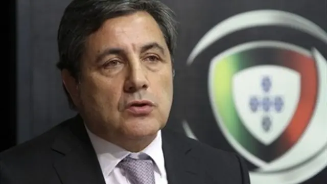El portugués Fernando Gomes, vicepresidente de la Uefa.