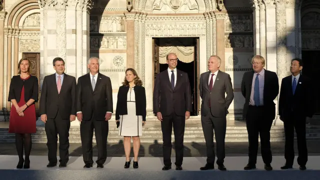 La cumbre del G7 reúne la atención de los ministros y representantes.