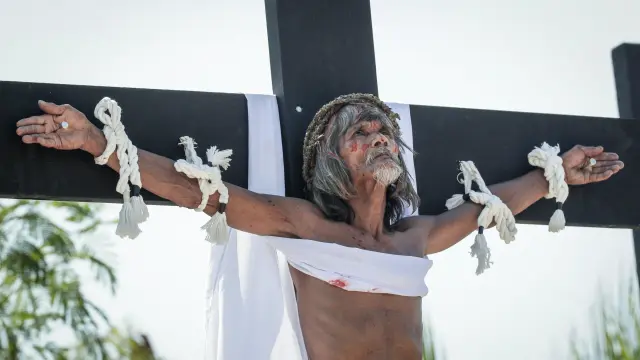 Penitente crucificado en Filipinas