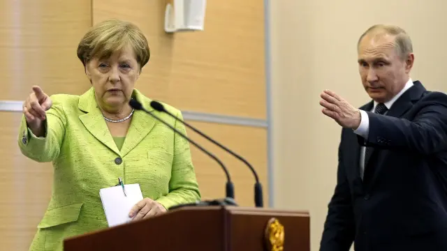 Merkel pide que se cumplan los acuerdos de Minsk para levantar las sanciones a Rusia