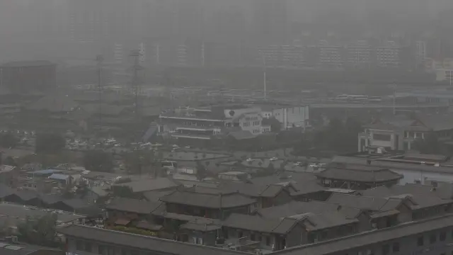 Las autoridades de Pekín han emitido una alerta azul debido a la tormenta de arena.