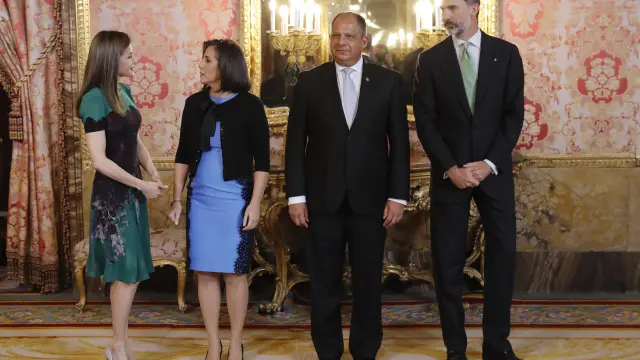 El Rey y la Reina han ofrecido un almuerzo a los presidentes de Costa Rica