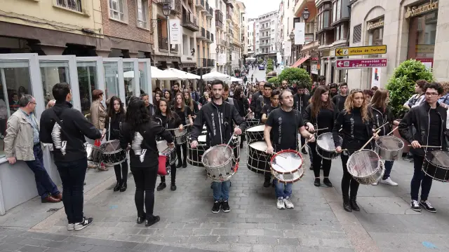 Pasacalles de los Tambores de Teruel y actividades conmemorativas del XXX aniversario.