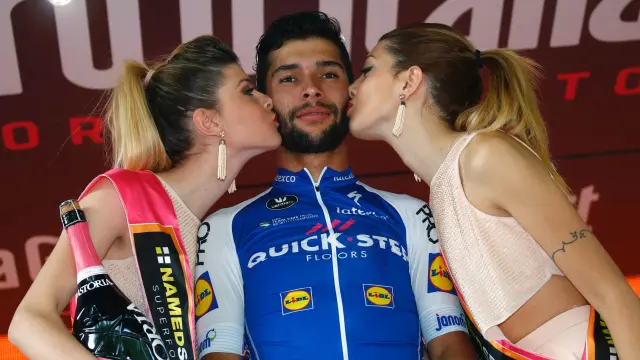 El ciclista colombiano Fernando Gaviria se ha impuesto este jueves en la duodécima etapa del Giro de Italia.