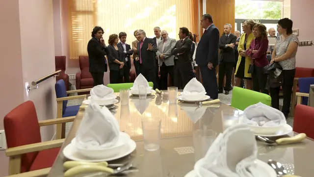 Inauguración del nuevo centro de día 'Recuerdos', en Huesca.