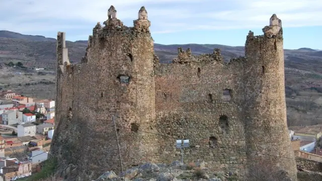 Restos del castillo de Jarque de Moncayo.