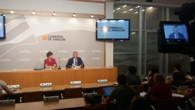 Joaquín Olona e Inés Torralba, en rueda de prensa