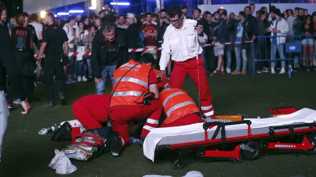 Un acróbata ha resultado herido grave al desplomarse desde 30 metros de altura durante el festival Mad Cool en Madrid.