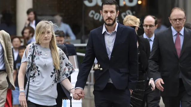 Los padres del bebé, Connie Yates y Chris Gard, a su llegada al Tribunal Superior de Londres.