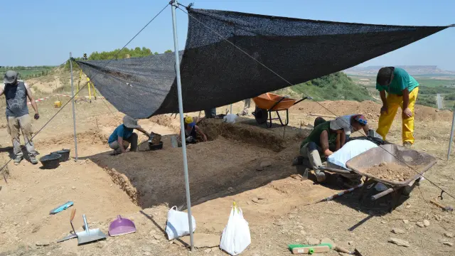 Excavación arqueológica en Sena (Huesca)