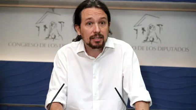 El líder de Podemos, Pablo Iglesias, en una rueda de prensa en el Congreso.
