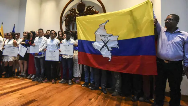 Integrantes de las FARC este sábado en Cali (Colombia).