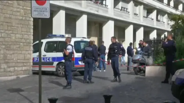 Seis militares heridos tras ser arrollados por un vehículo cerca de París