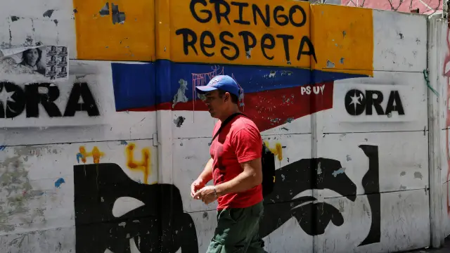 La oposición venezolana rechaza una intervención militar extranjera en el país