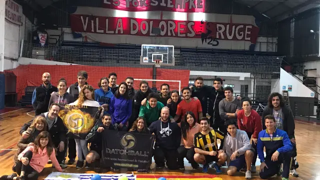 El datchball, promocionado en Uruguay.