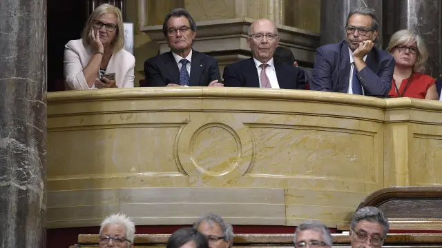 Artur Mas en la tribuna del Parlament.