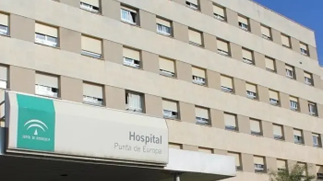 Fachada del Hospital Punta Europa de Algeciras.