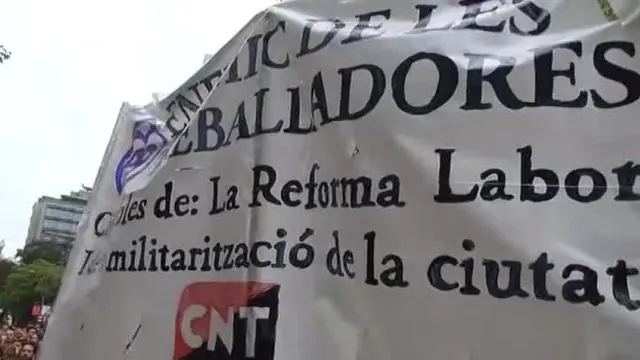 Escrache en las sedes del PP y Ciudadanos en Barcelona