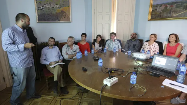 Participantes en el III Retiro Cajal en el Casino de Huesca