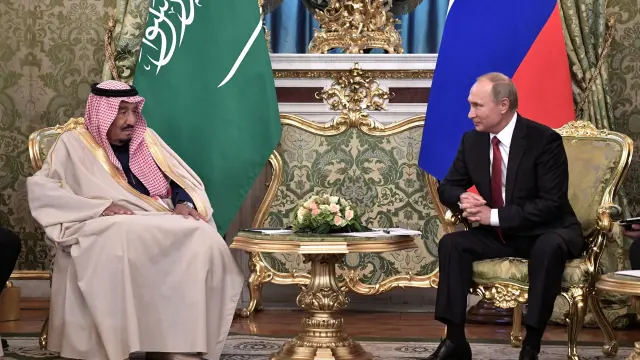 Putin recibe al rey de Arabia Saudí