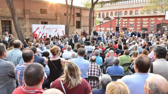 Javier Lambán, en un acto de su campaña de primarias celebrado en la capital aragonesa.