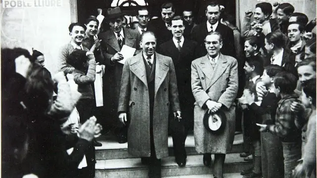 Companys -en la fila de abajo, a la izquierda-, en una imagen de marzo de 1937.