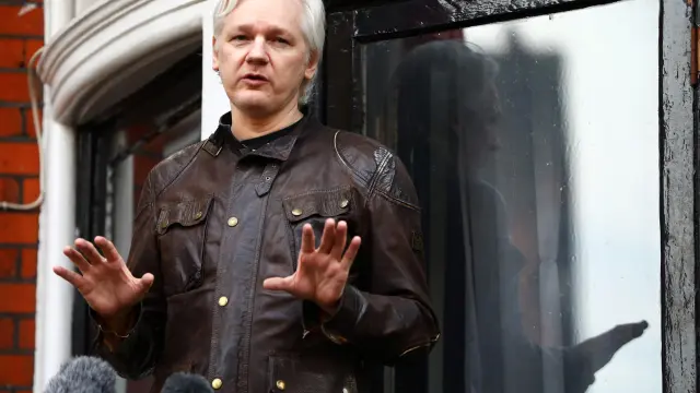 Assange habla tras el cierre de la investigación por la supuesta violación