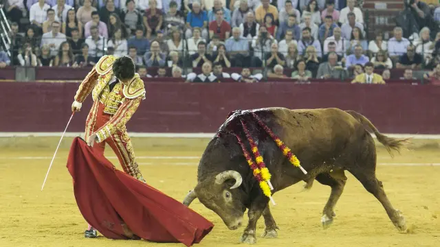 Corrida de toros de Talavante, Castella y Roca Rey