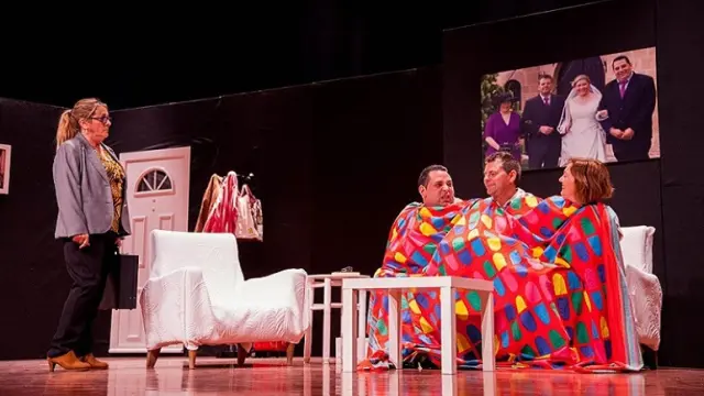Escena de una representación de A la Tardada Teatro