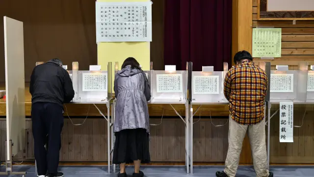 Los japoneses celebran hoy una jornada electoral
