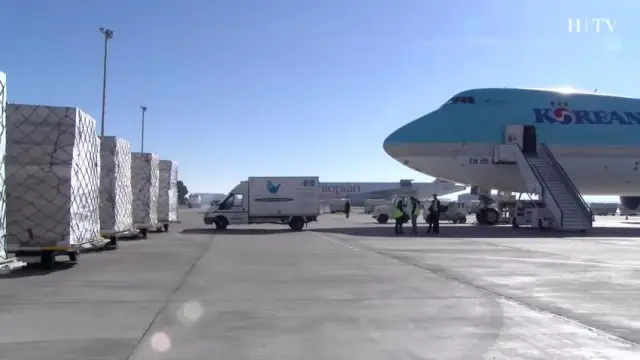 El Boeing 747 800 aterriza en Zaragoza